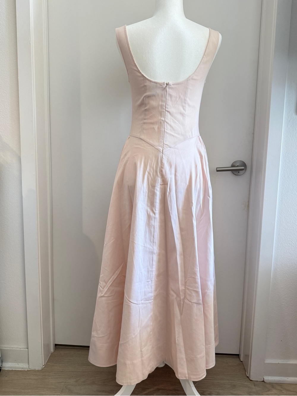 Helsa NWOT Stretch Cotton Midi Dress in Dusty Pink - Picture 7 of 8